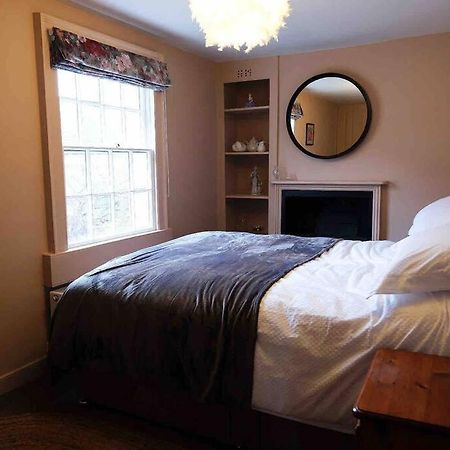 Regency Cottage 10 Minutes From Bath City Centre Екстериор снимка